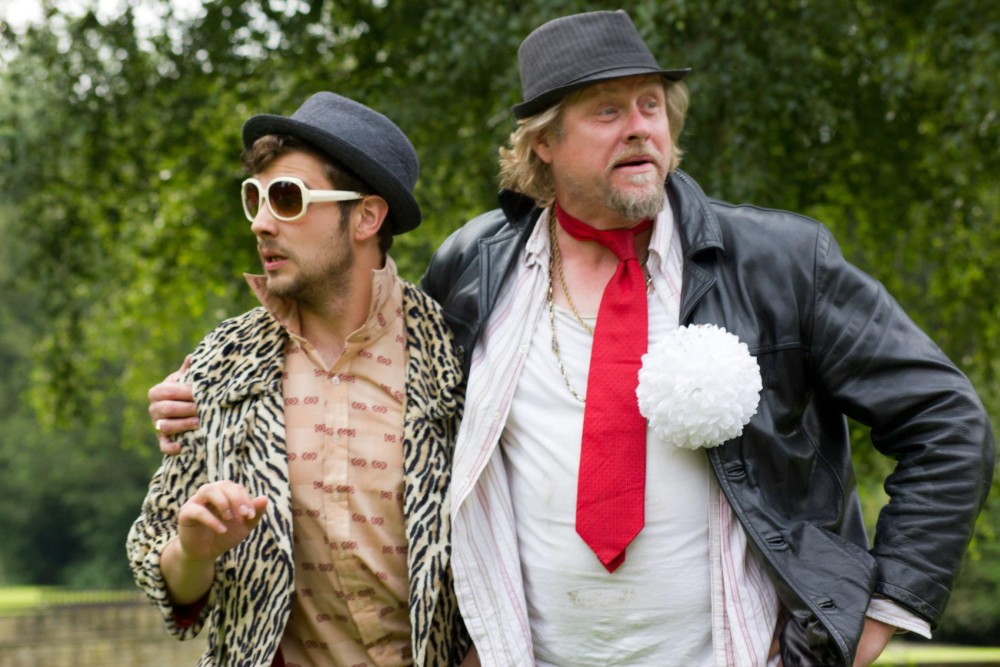 256275_10150905869226152_1770380019_o