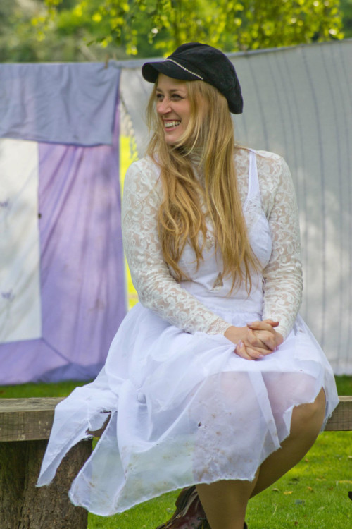 329370_10150905878161152_963336646_o